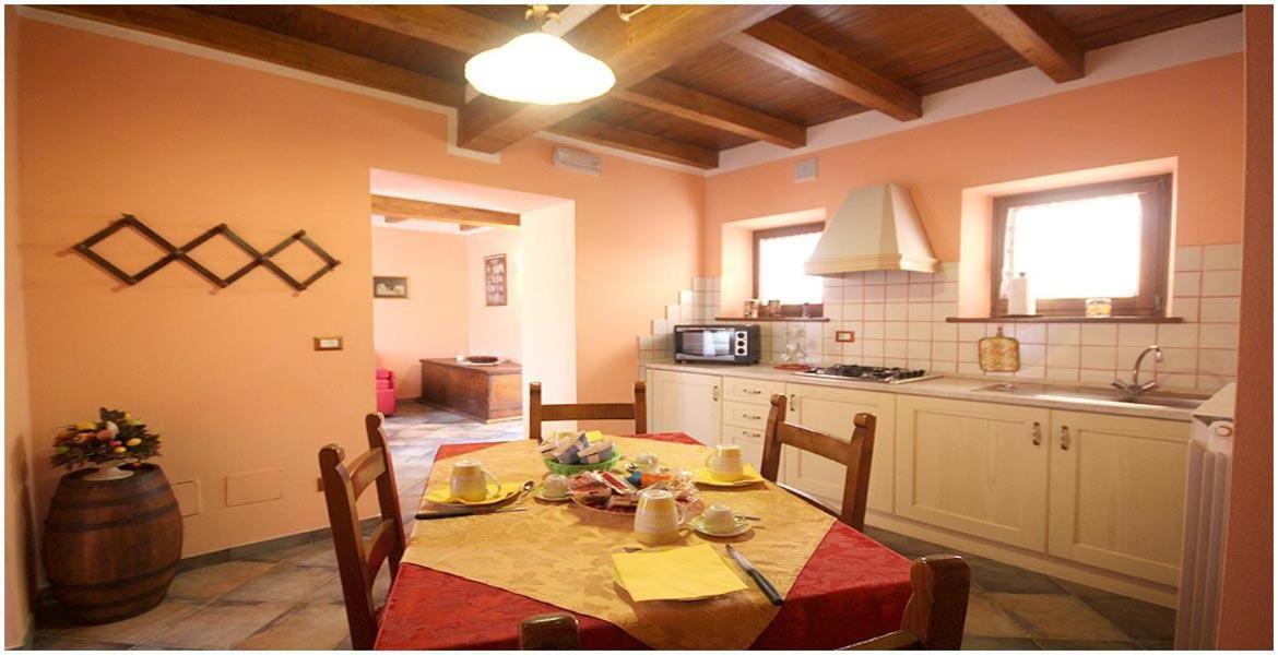 Borgo Delle Panie Bed & Breakfast Careggine Eksteriør bilde