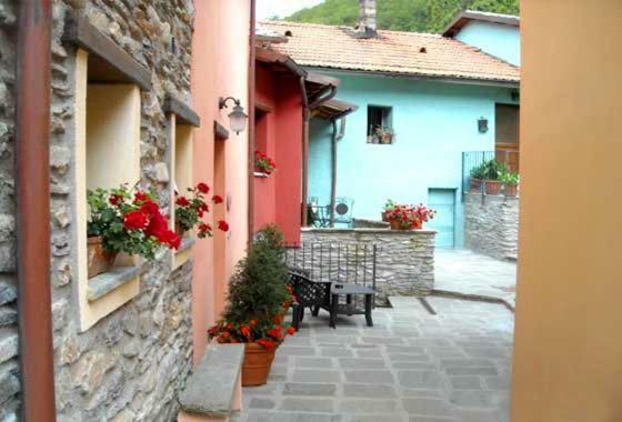 Borgo Delle Panie Bed & Breakfast Careggine Eksteriør bilde