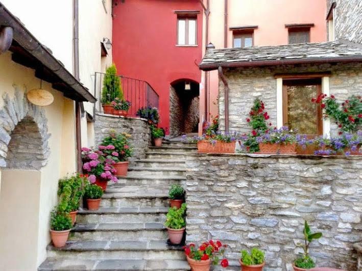 Borgo Delle Panie Bed & Breakfast Careggine Eksteriør bilde